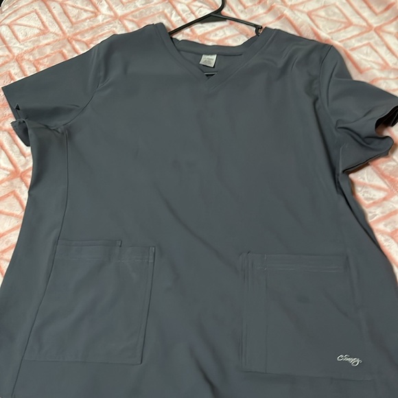 Scrub Top - Picture 4 of 4